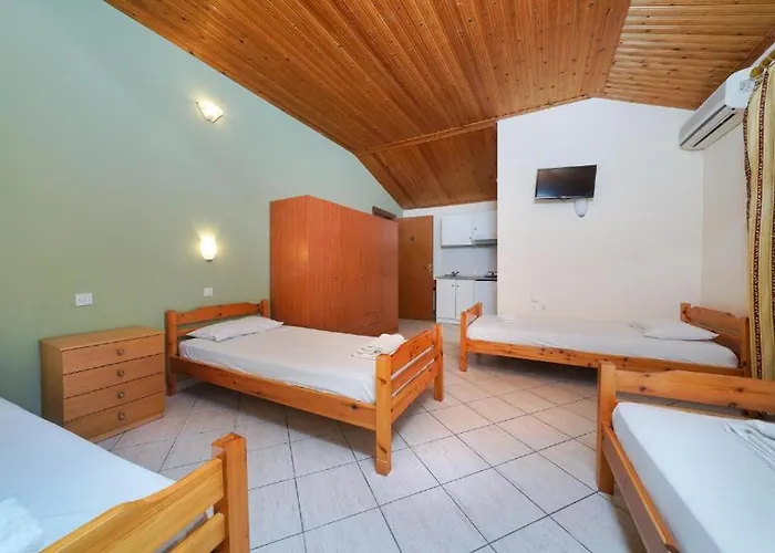 Thalatta Apartment *